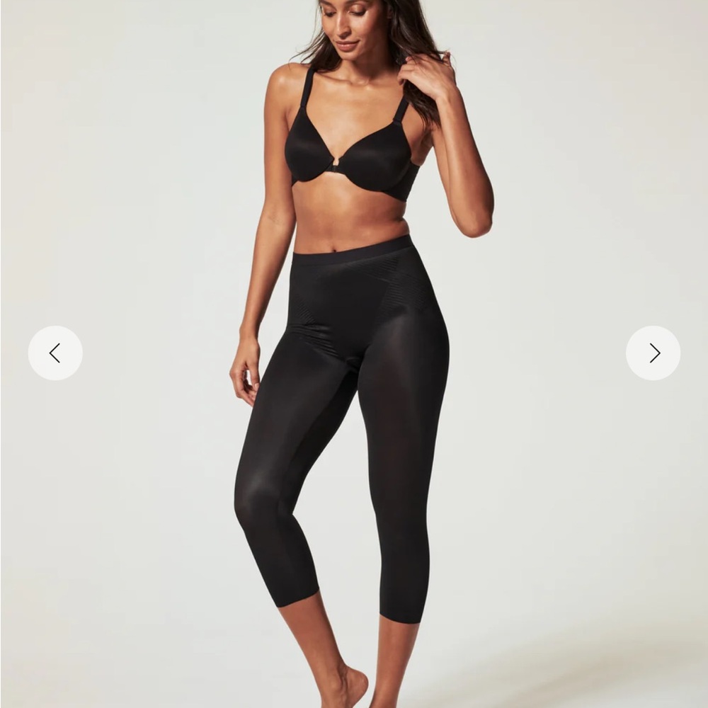 SPANXshape™ Invisible Capri